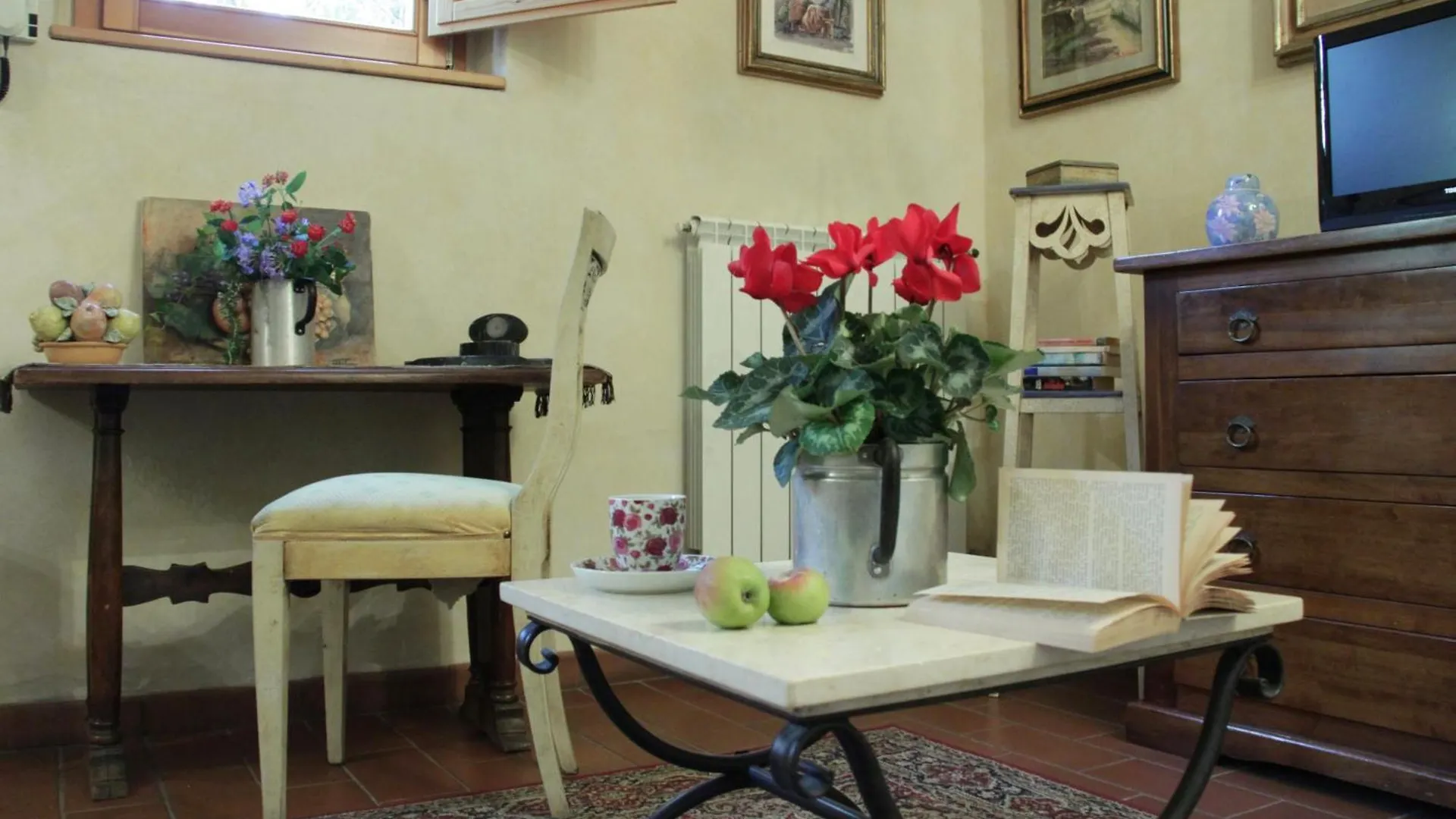 Studios Garden Terrace Oltrarno Floransa