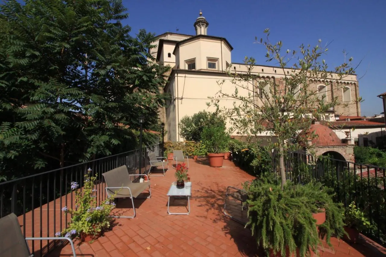 Daire Studios Garden Terrace Oltrarno Floransa